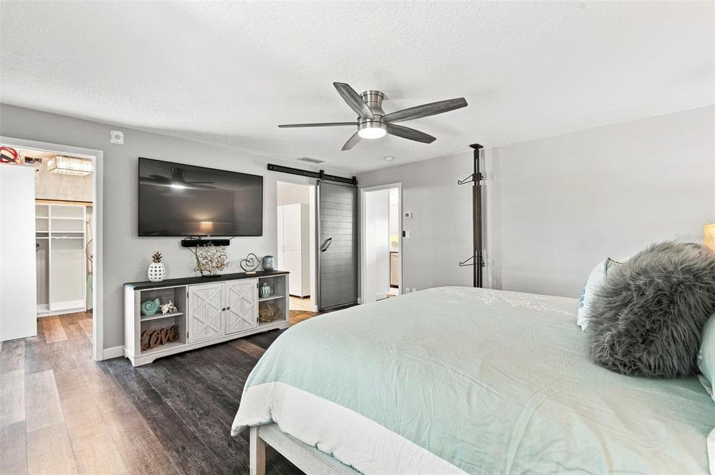 5023 STARFISH DRIVE SE E photo 21
