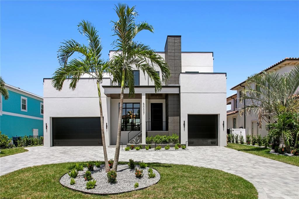 5007 W SAN MIGUEL STREET photo 4