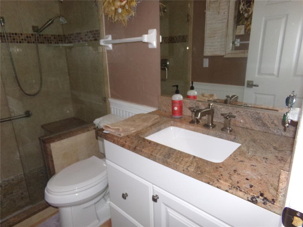 9312 KINGSTON ROAD photo 23