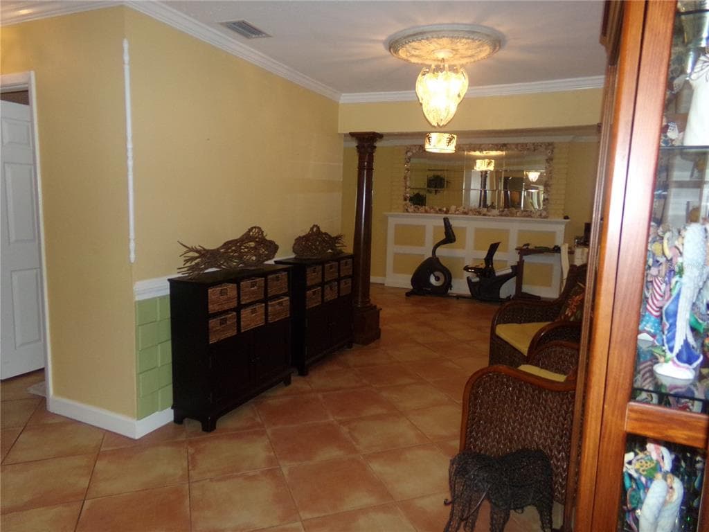 9312 KINGSTON ROAD photo 20