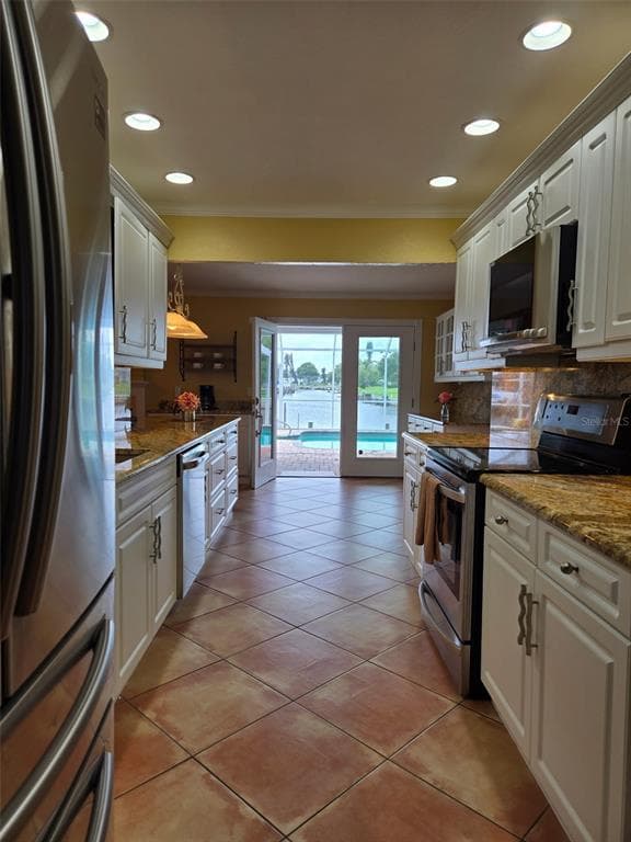 9312 KINGSTON ROAD photo 9