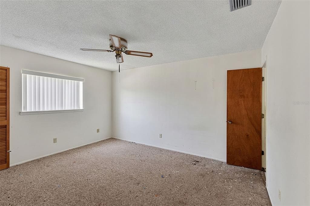 327 HARBOR BOULEVARD photo 23