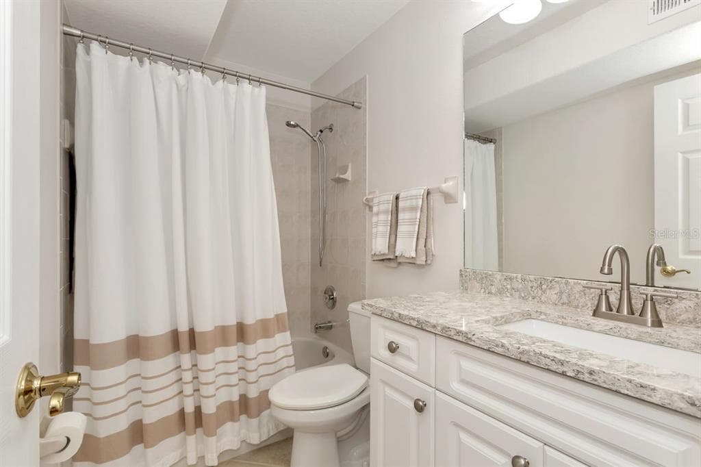 521 PINELLAS BAYWAY S 105 photo 24