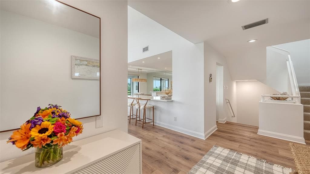 1916 HARBOURSIDE DRIVE 804 photo 7