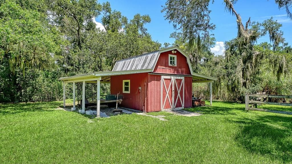 6455 MCKOWN ROAD photo 20