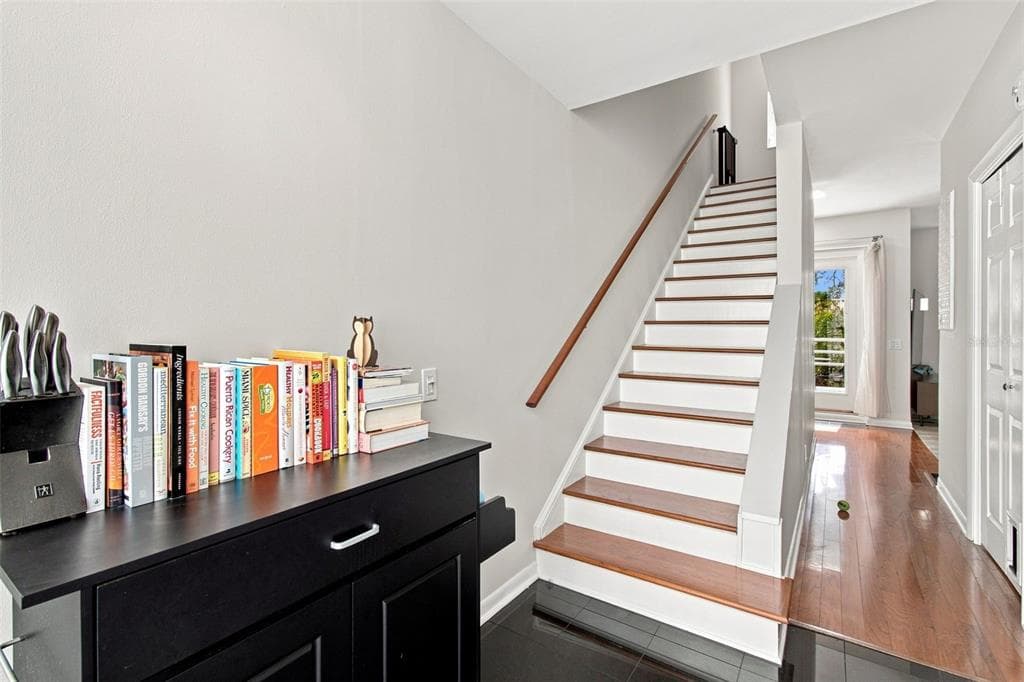 4950 BAYSHORE BLVD 8 photo 25