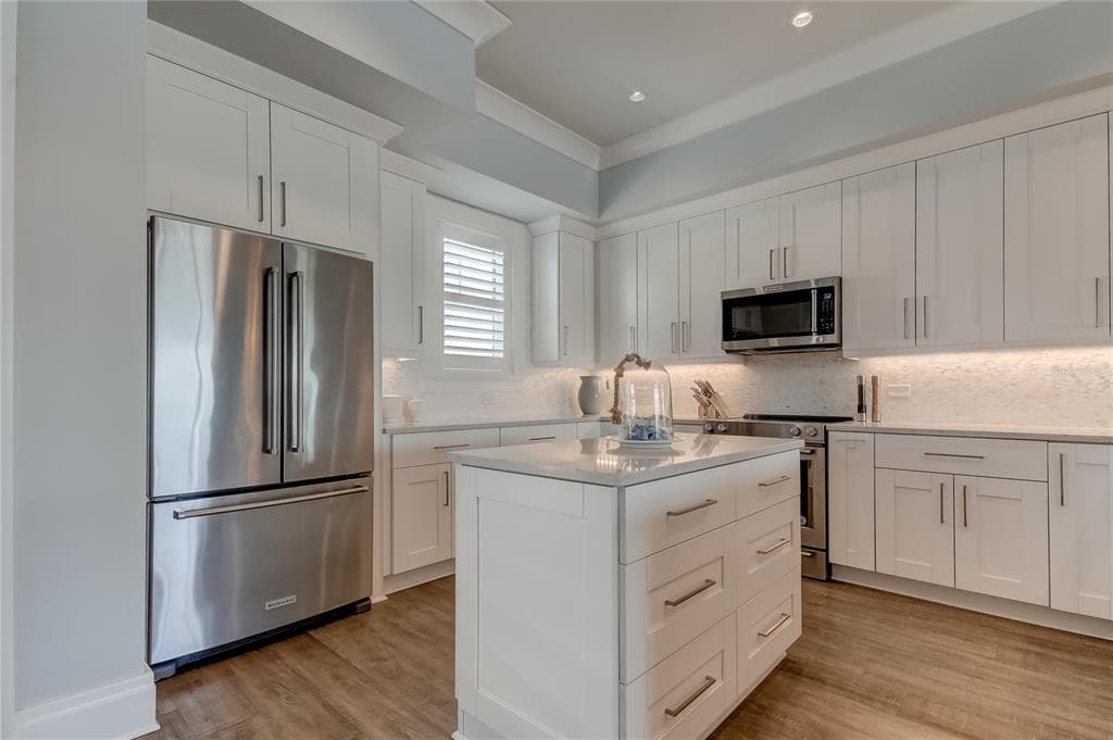 176 BRIGHTWATER DRIVE 2 photo 6
