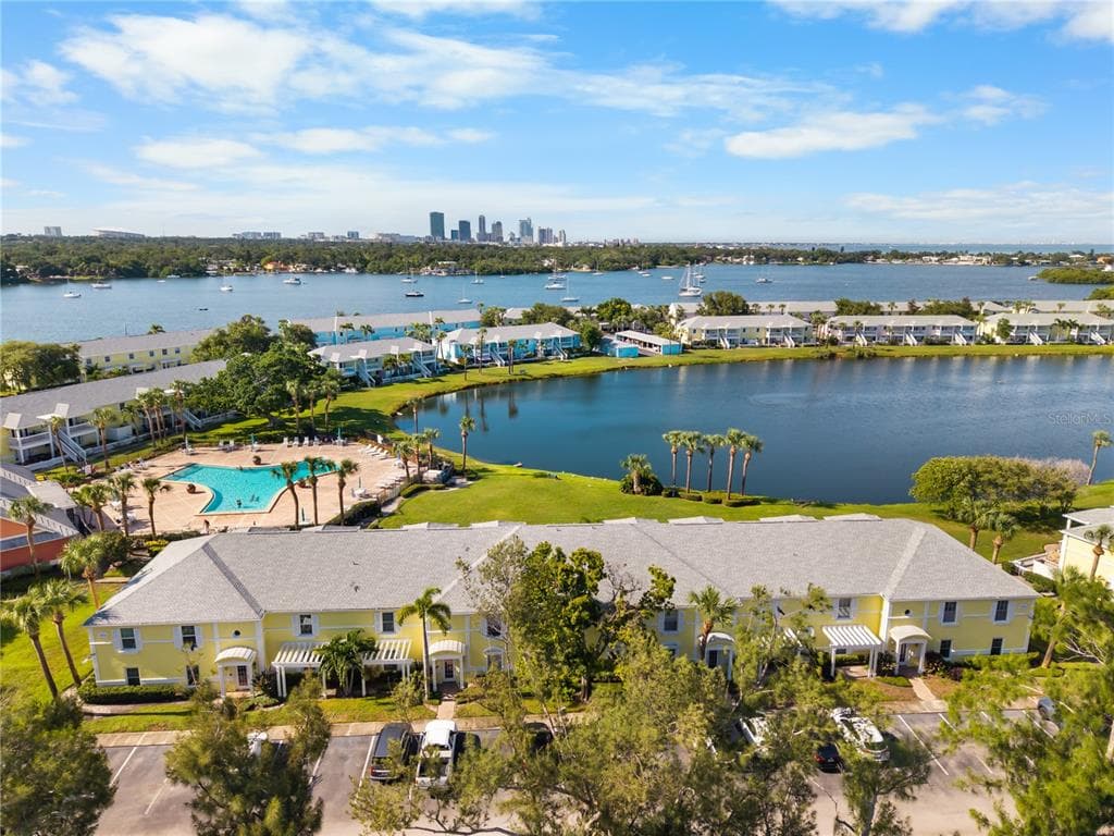 111 SEAHORSE DRIVE SE A photo 2