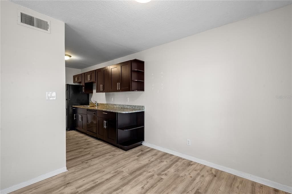 111 SEAHORSE DRIVE SE A photo 12