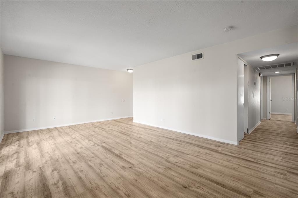 111 SEAHORSE DRIVE SE A photo 18