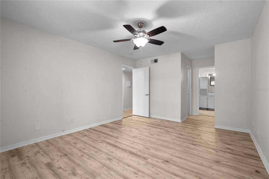 111 SEAHORSE DRIVE SE A photo 19