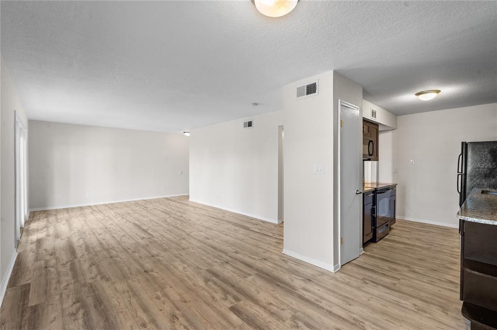 111 SEAHORSE DRIVE SE A photo 4