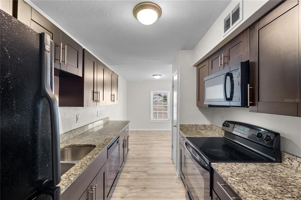 111 SEAHORSE DRIVE SE A photo 8