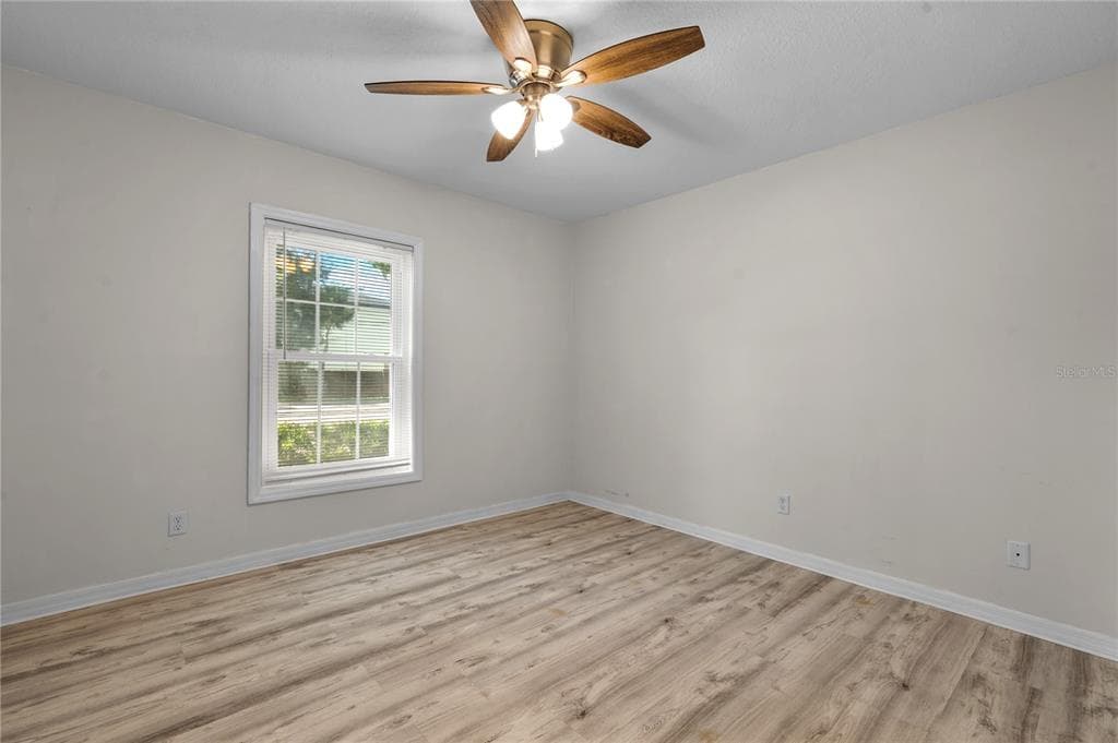 111 SEAHORSE DRIVE SE A photo 21