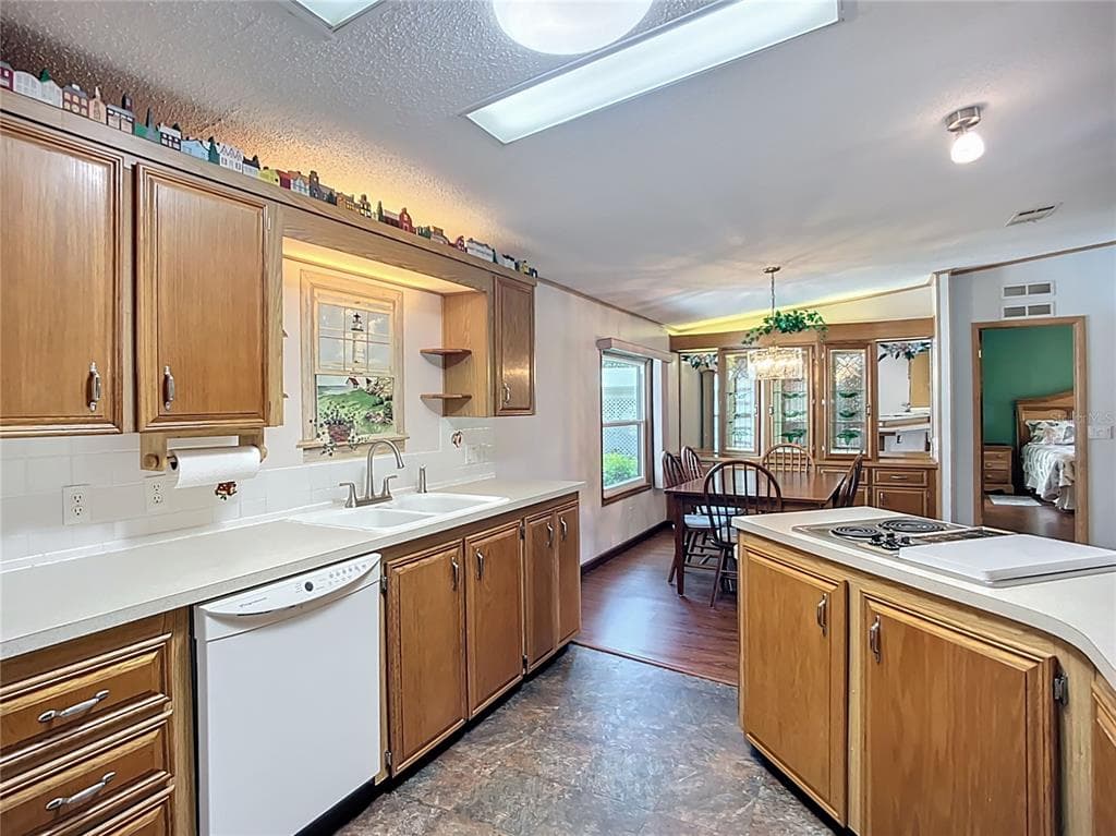 89 WHIPPORWILL COURT photo 6