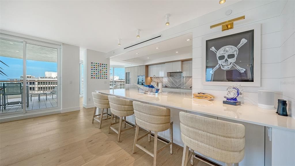 455 LONGBOAT CLUB ROAD 905 photo 14