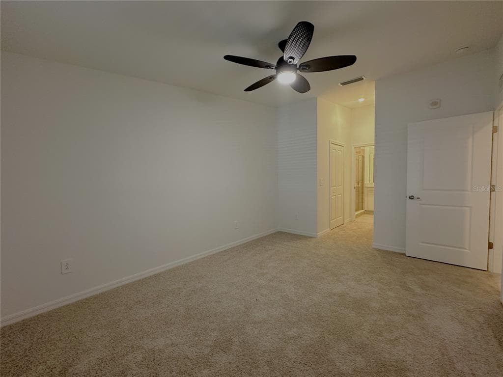 14271 HERITAGE LANDING BOULEVARD 1523 photo 16