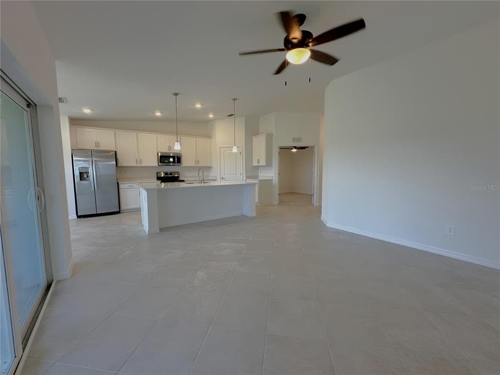 14271 HERITAGE LANDING BOULEVARD 1523 photo 14
