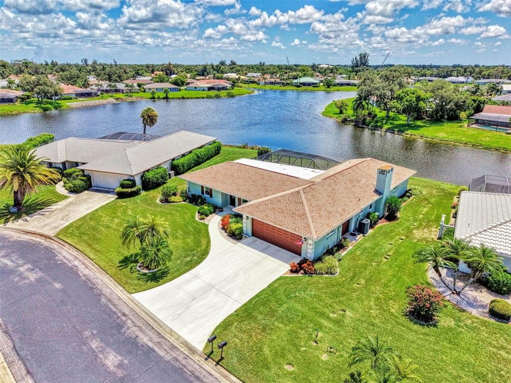1830 RAINTREE LANE photo 6