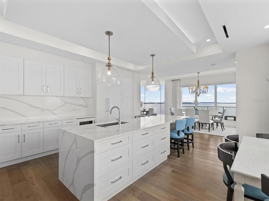 2619 BAYSHORE BOULEVARD 900 photo 9