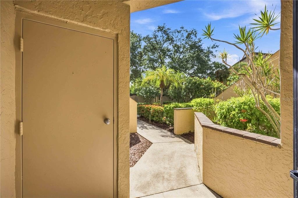 5726 ASHTON LAKE DRIVE 11 photo 6