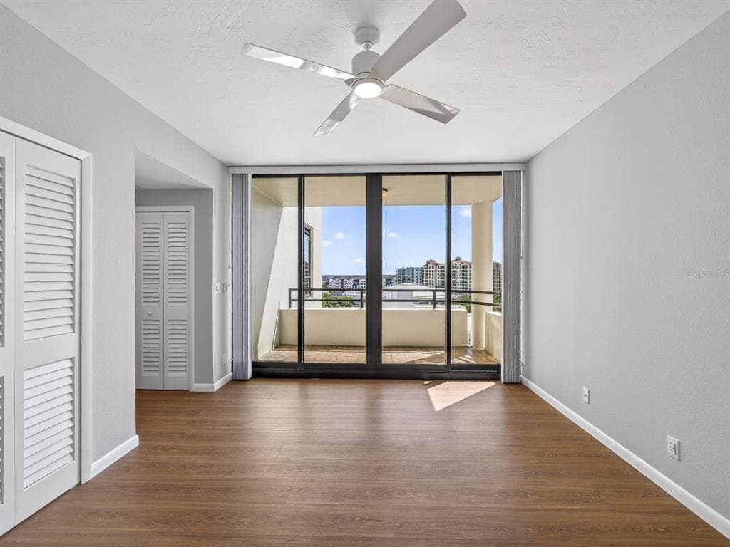 1255 N GULFSTREAM AVENUE 1101 photo 23