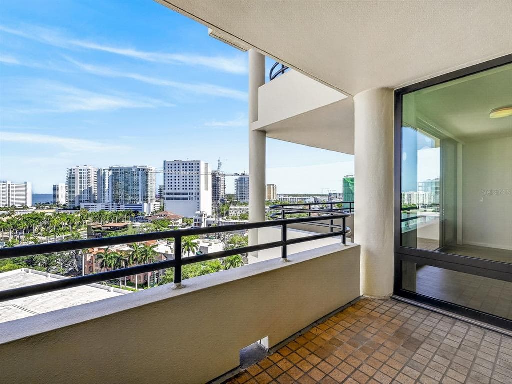1255 N GULFSTREAM AVENUE 1101 photo 13