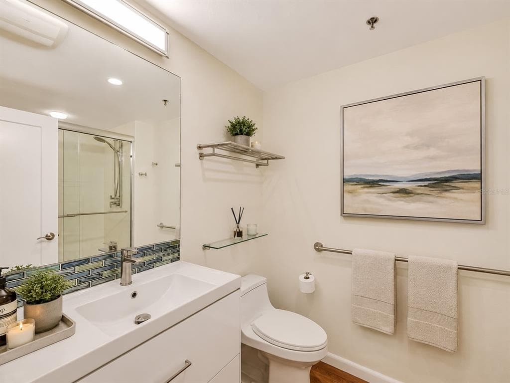 1255 N GULFSTREAM AVENUE 1101 photo 20