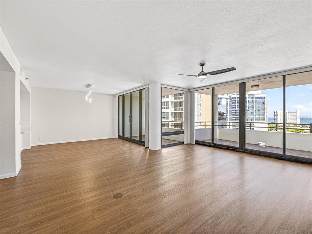 1255 N GULFSTREAM AVENUE 1101 photo 9
