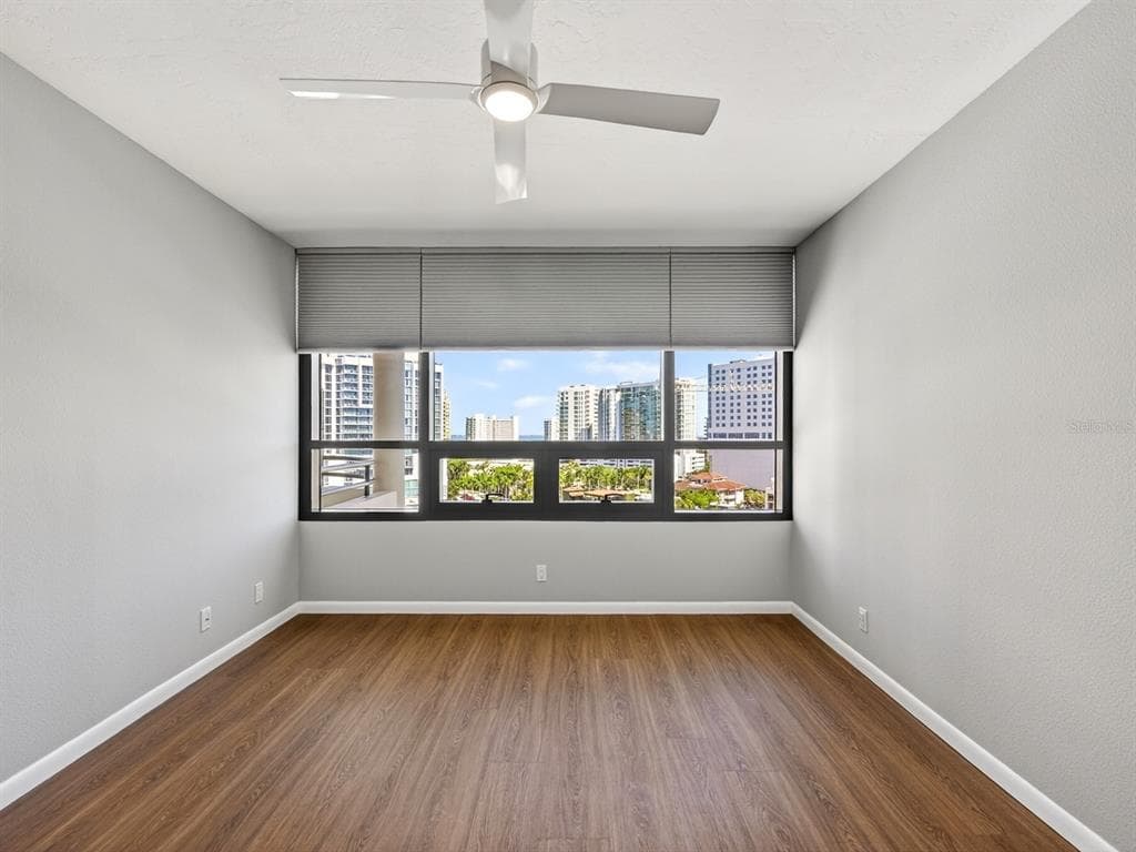 1255 N GULFSTREAM AVENUE 1101 photo 19