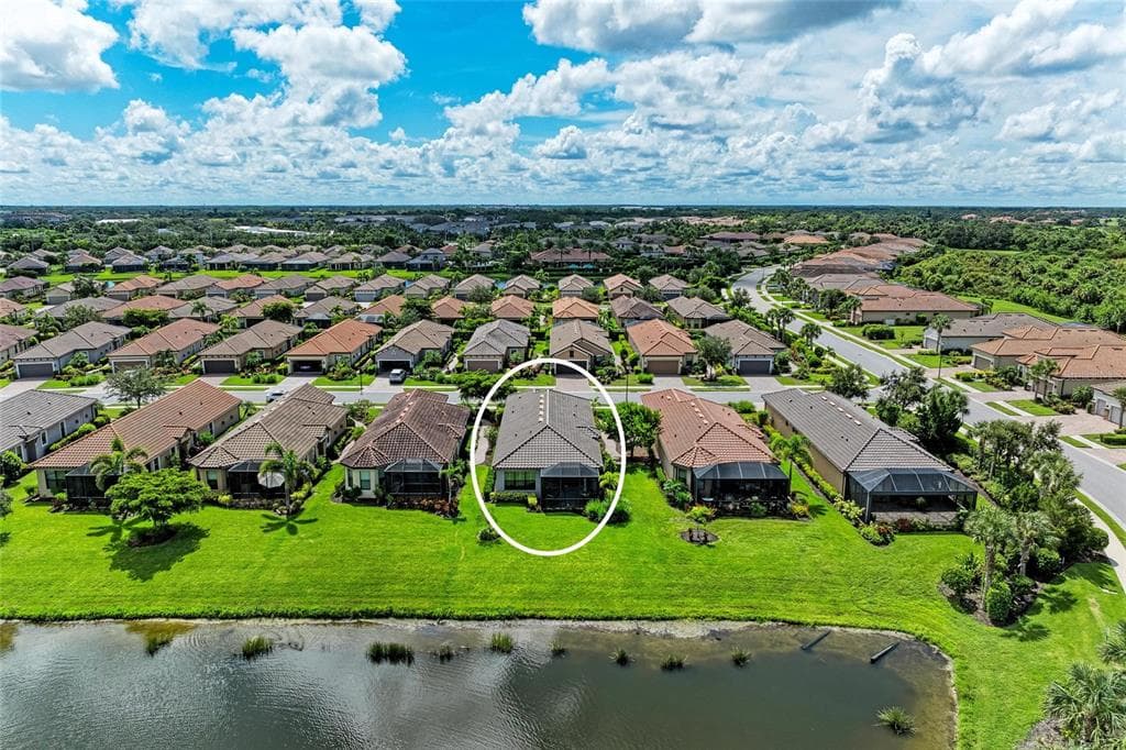 8737 BELLUSSI DRIVE photo 4