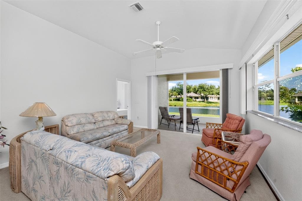 1050 YOSEMITE DRIVE photo 10