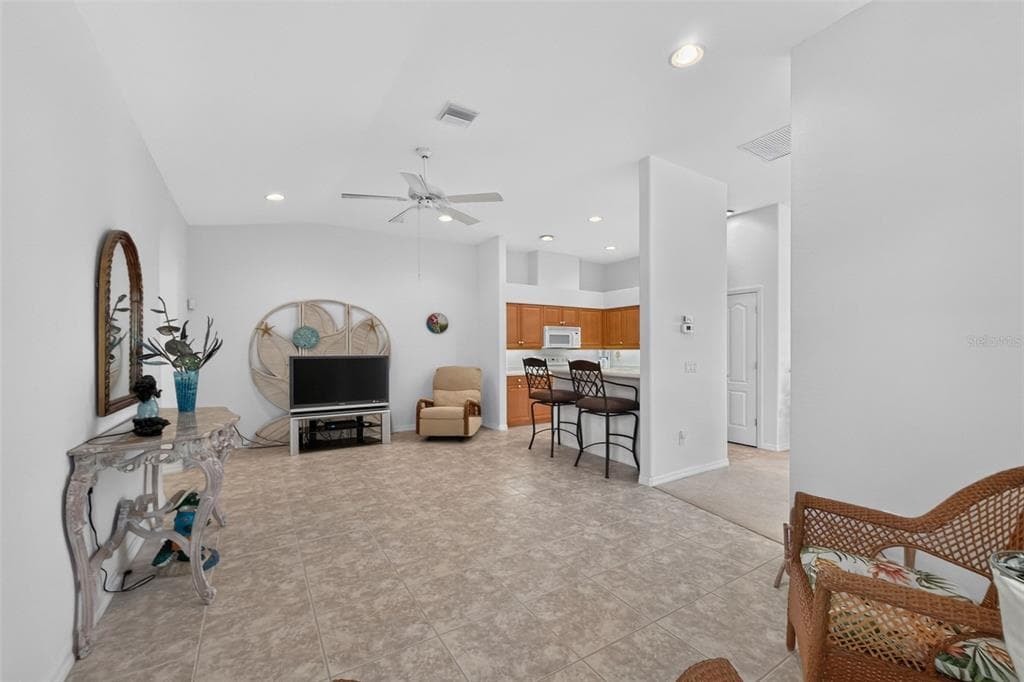 1050 YOSEMITE DRIVE photo 25