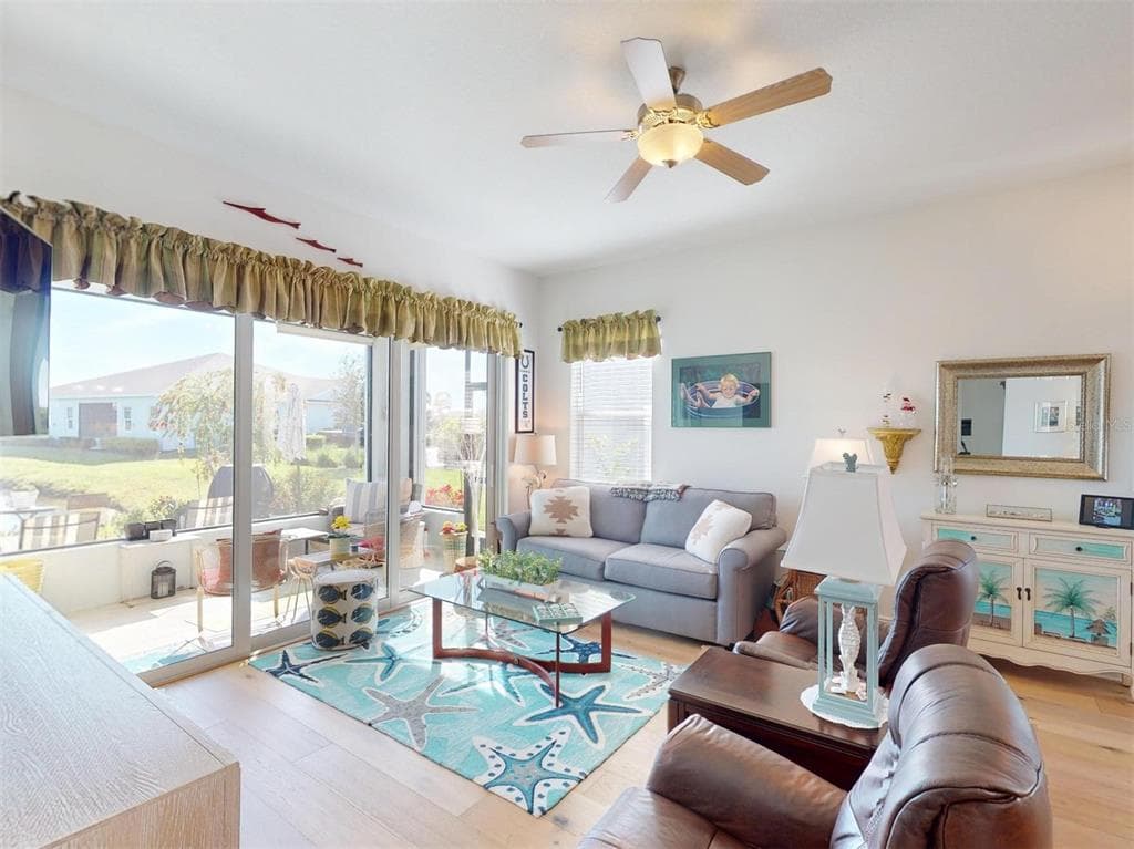24313 WESTGATE BOULEVARD photo 17