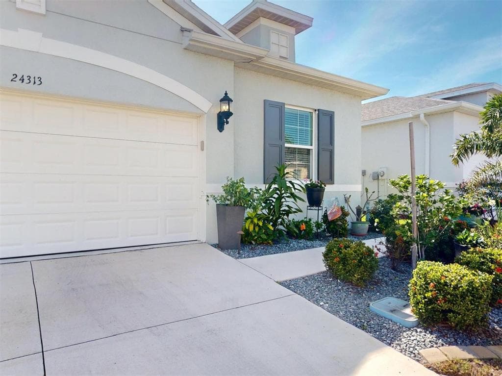 24313 WESTGATE BOULEVARD photo 3