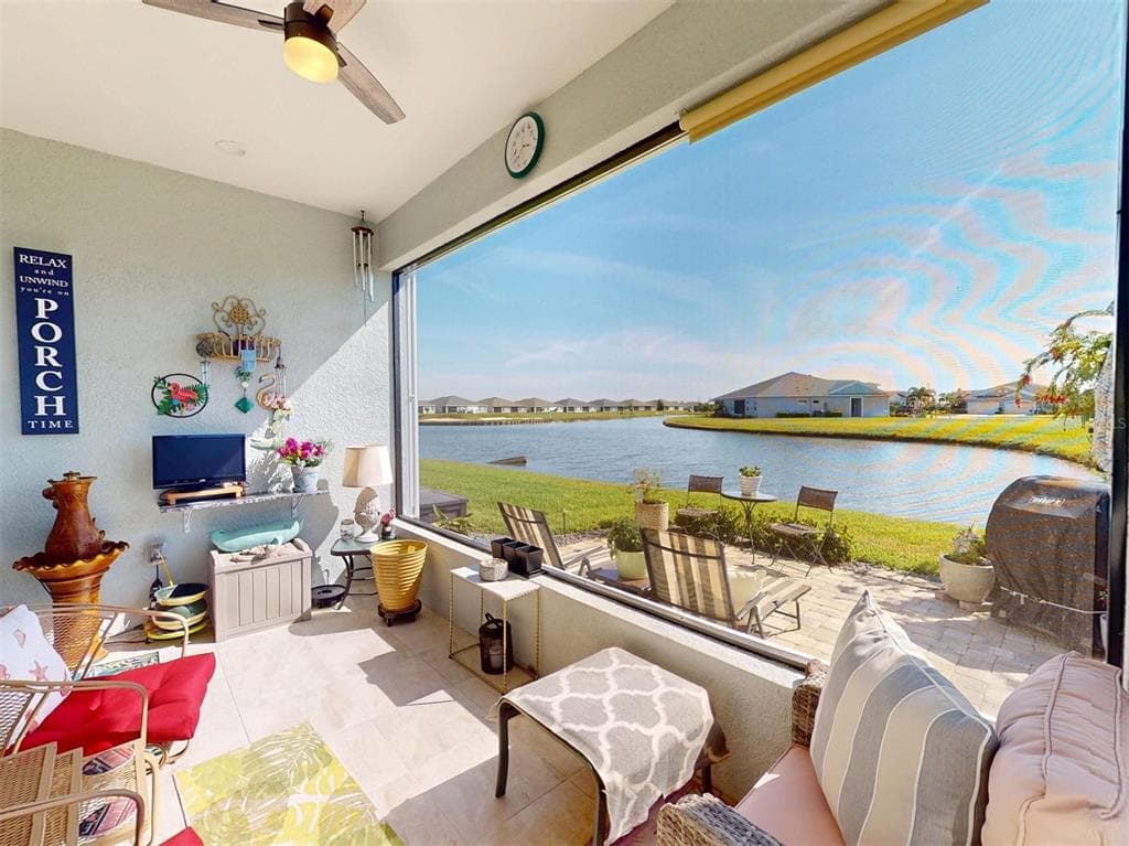 24313 WESTGATE BOULEVARD photo 11