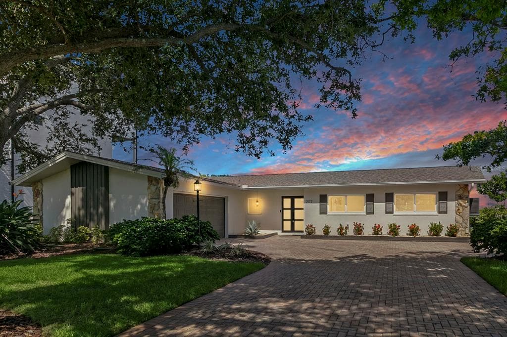 202 DRIFTWOOD LANE 1