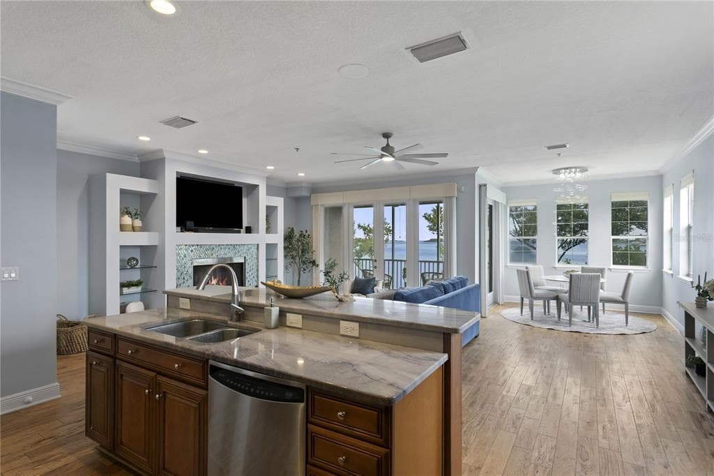 2762 RESERVE COURT 107 photo 14