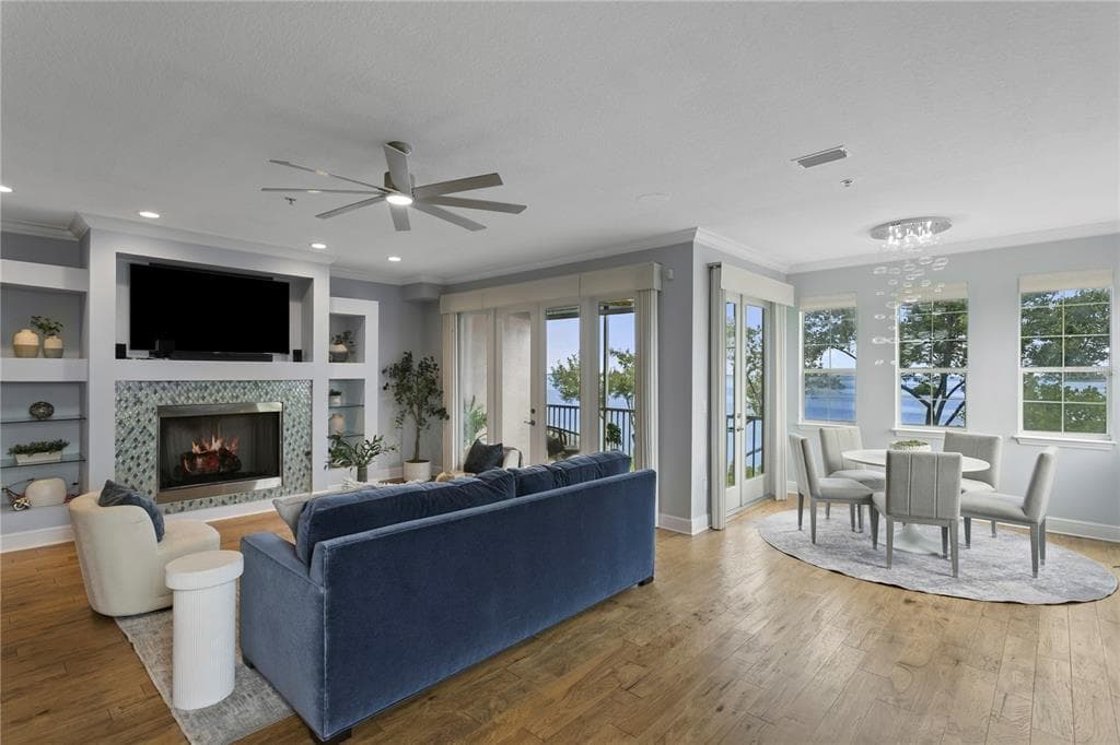 2762 RESERVE COURT 107 photo 19