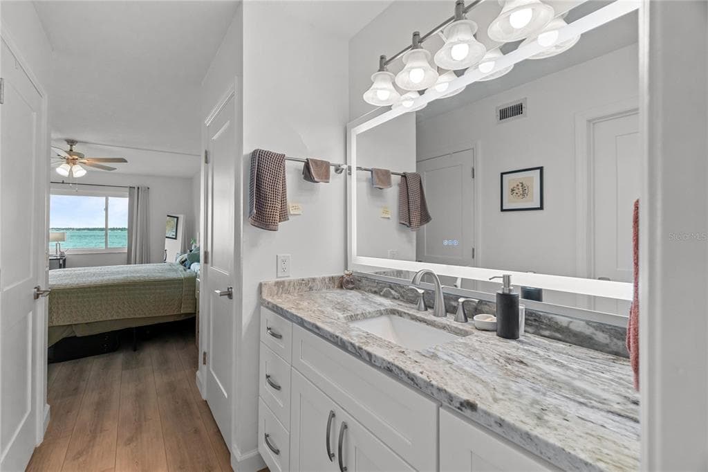5505 LA PUERTA DEL SOL BOULEVARD S 126 photo 24