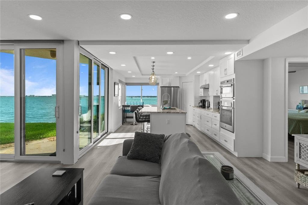5505 LA PUERTA DEL SOL BOULEVARD S 126 photo 8