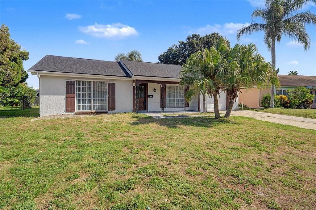3909 SAIL DRIVE photo 1