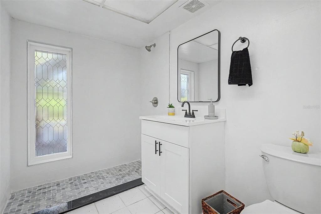 3909 SAIL DRIVE photo 14