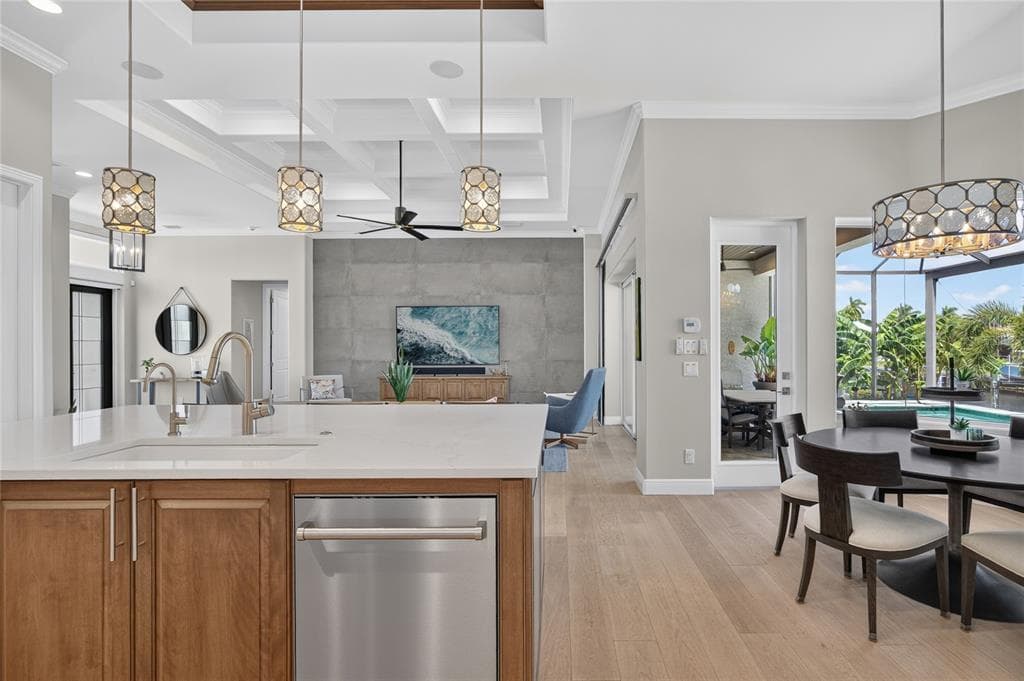 76 HIBISCUS DRIVE photo 13