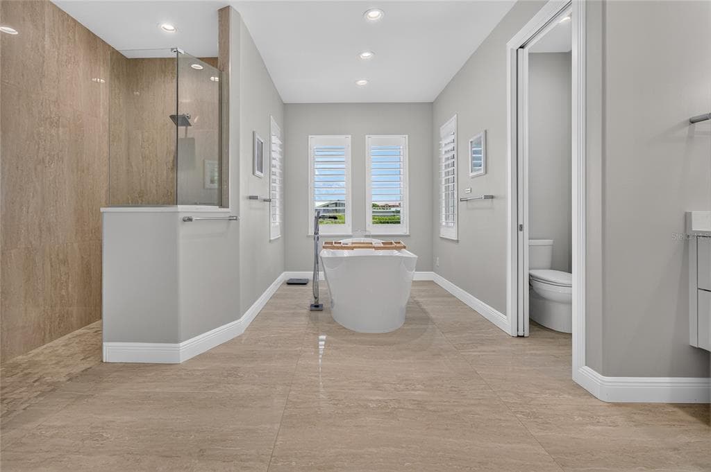 76 HIBISCUS DRIVE photo 22