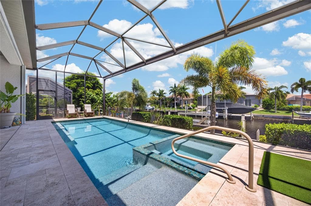 76 HIBISCUS DRIVE photo 5