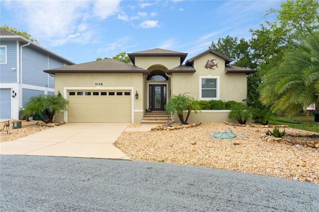 5158 S RIVERVIEW CIRCLE photo 1