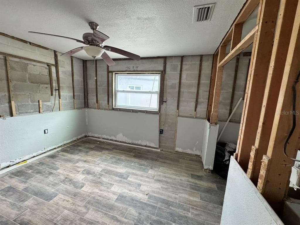 5451 BAYOU GRANDE BOULEVARD NE photo 9