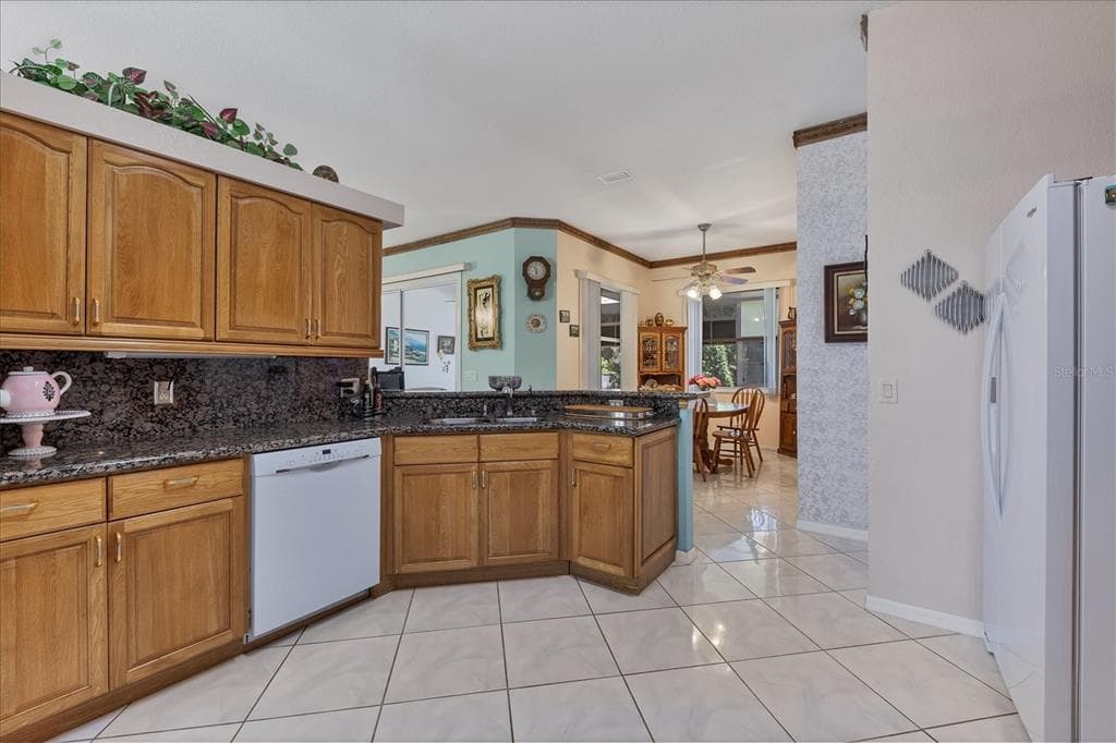 12004 SARTO LANE photo 25