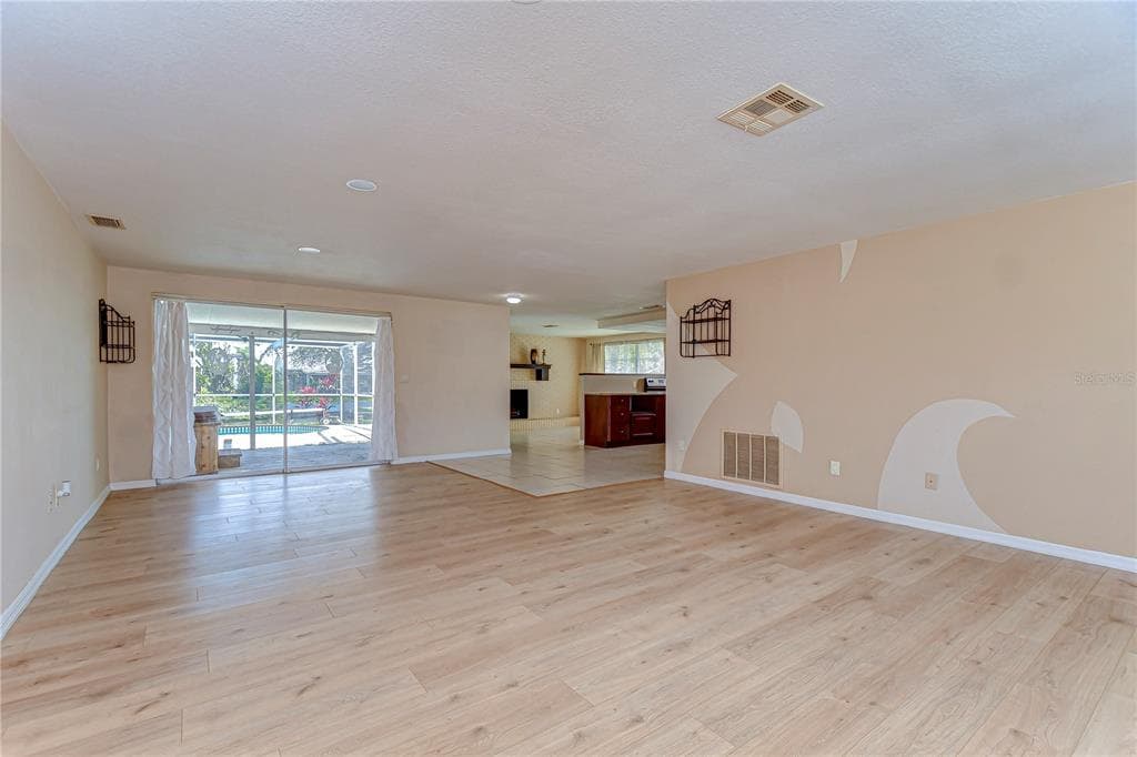 9826 ISLAND HARBOR DRIVE photo 23